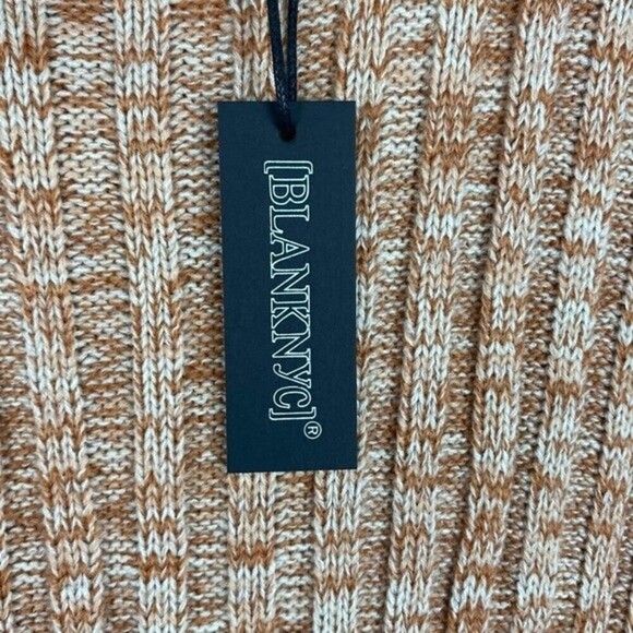 BLANKNYC Sweater Womens Medium Scoop Neck Pullover Casual Sweater - Picture 10 of 12